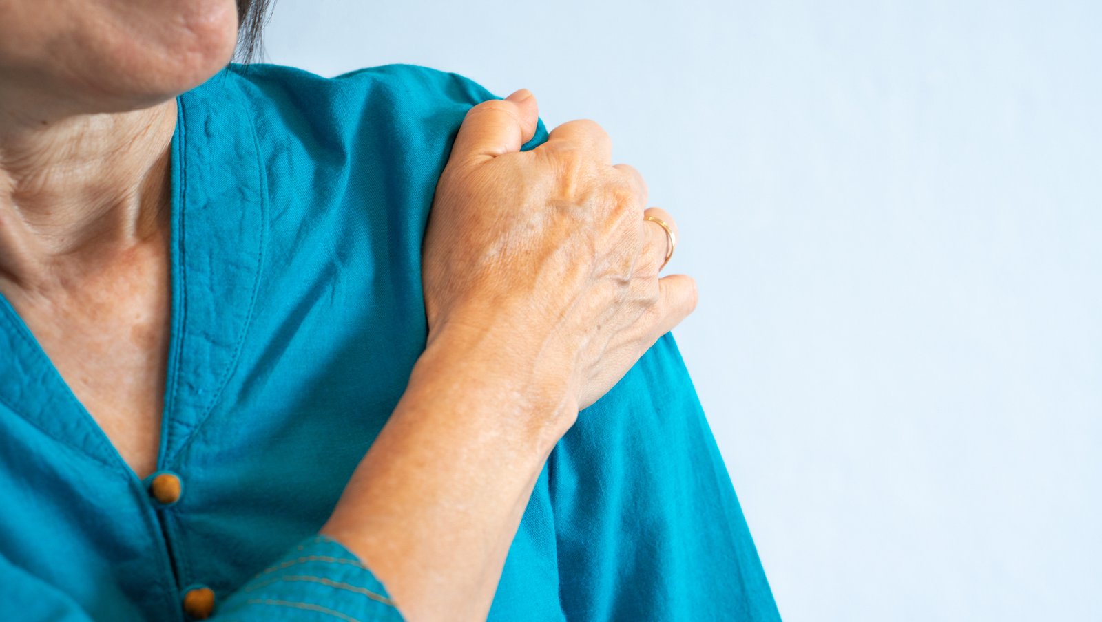 Frozen Shoulder in Malad